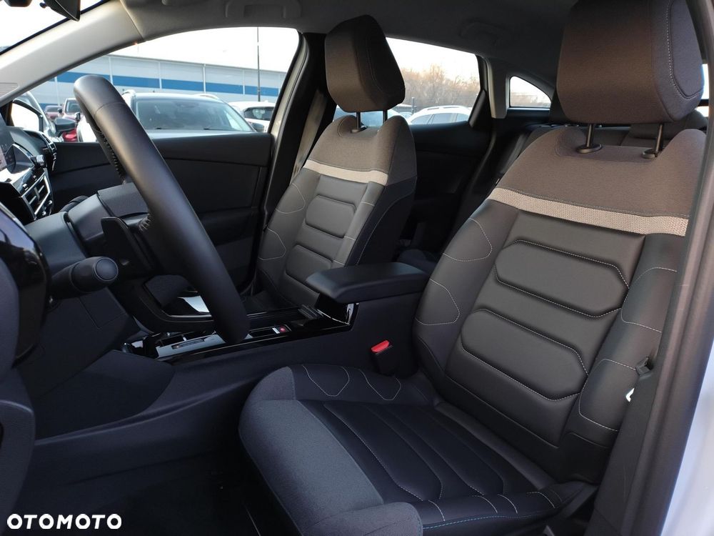 Citroën C4 1.2 PureTech Plus S&S EAT8 - 21