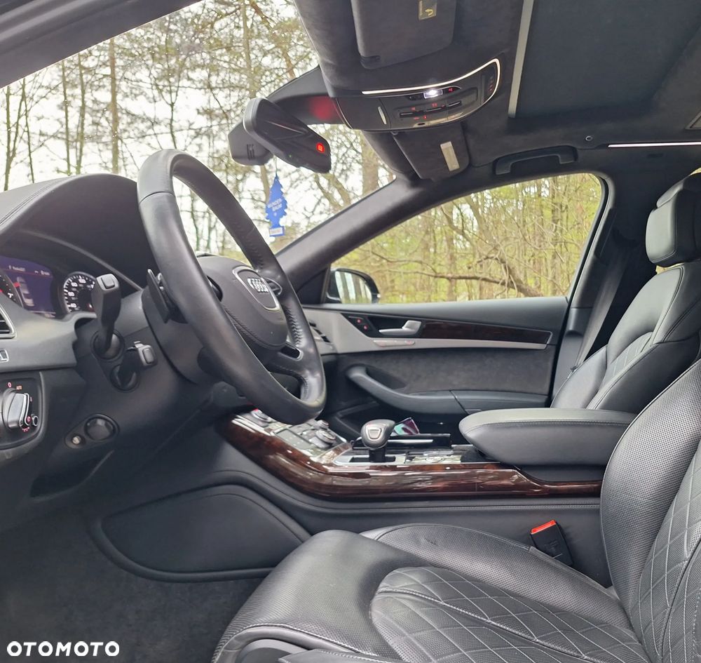 Audi A8 4.0 TFSI L Quattro - 27