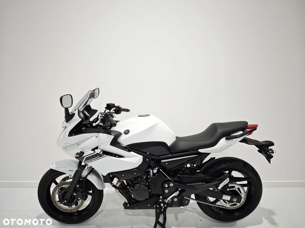 Yamaha XJ - 4