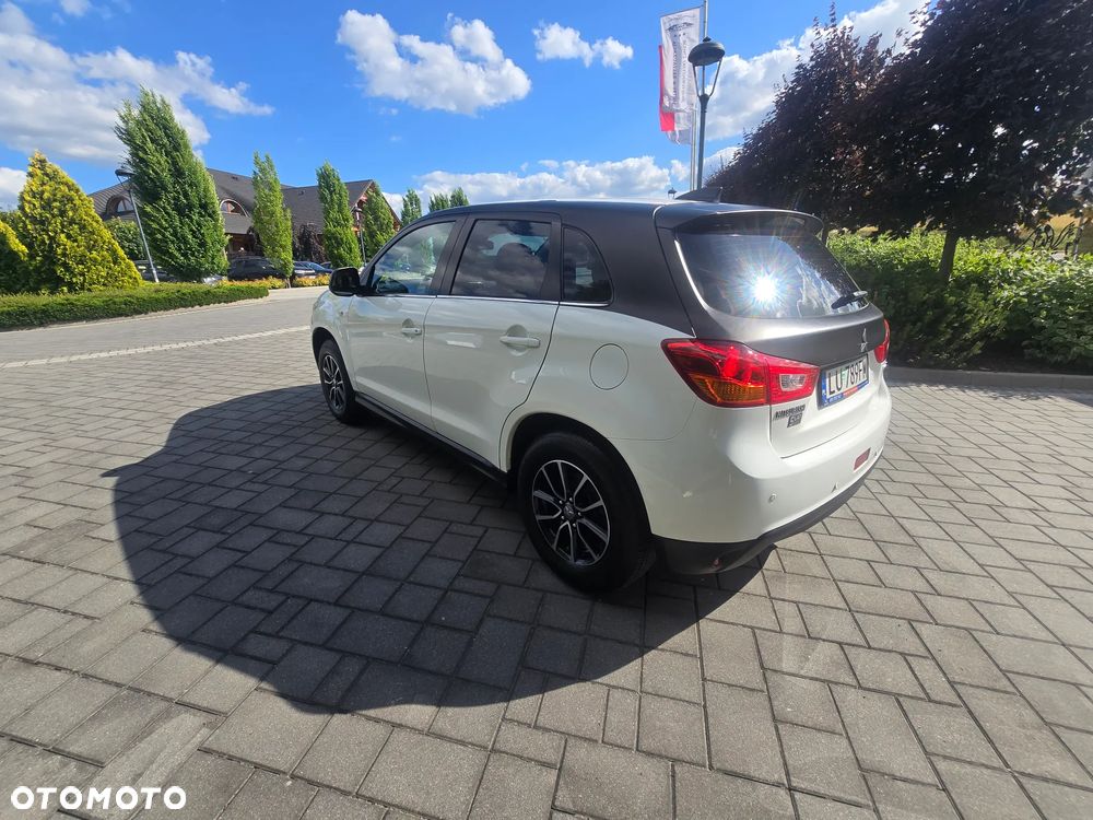 Mitsubishi ASX 1.6 Invite Navi - 10