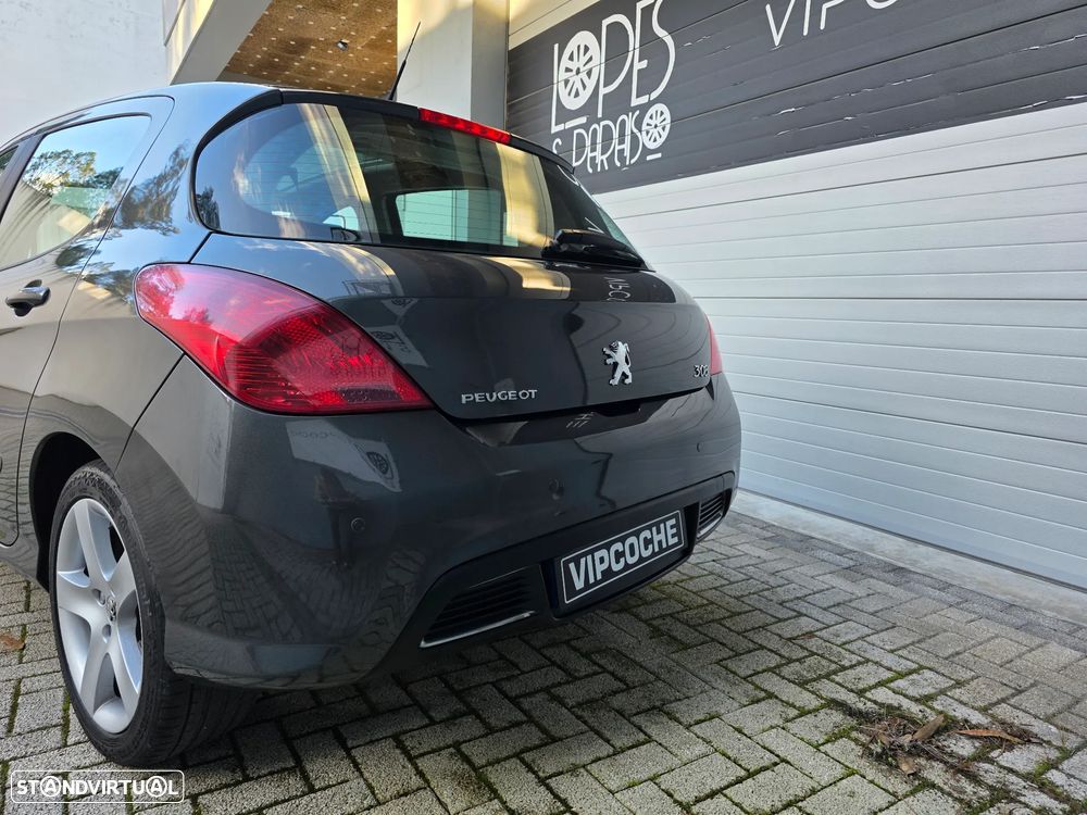 Peugeot 308 1.6 HDi Sport - 29