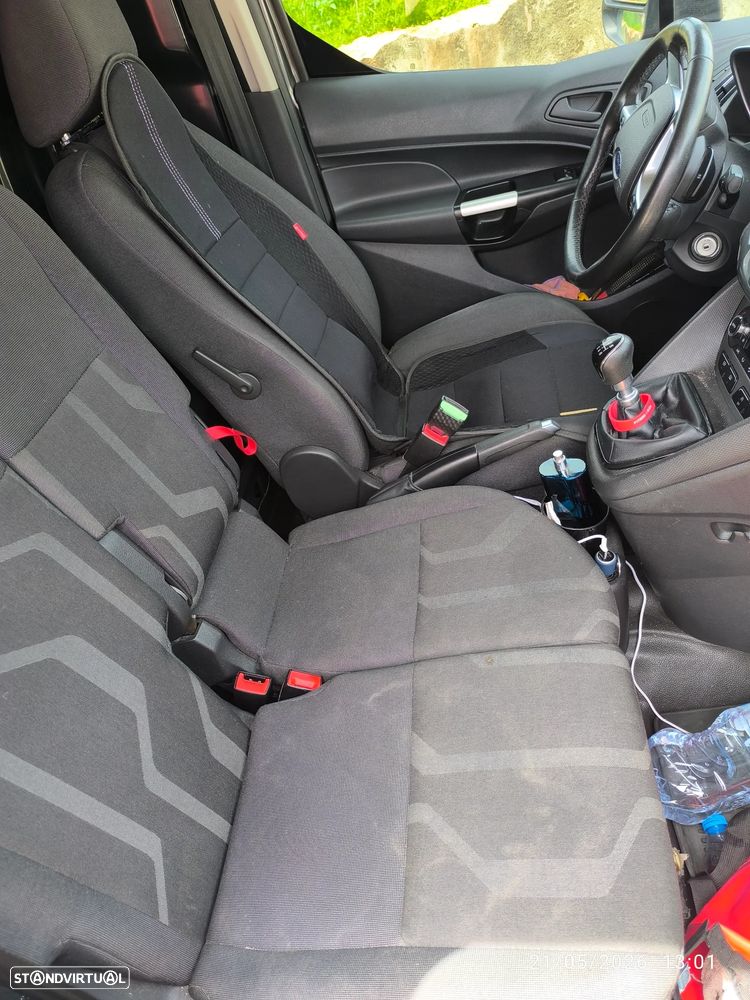 Ford Transit Connect - 4