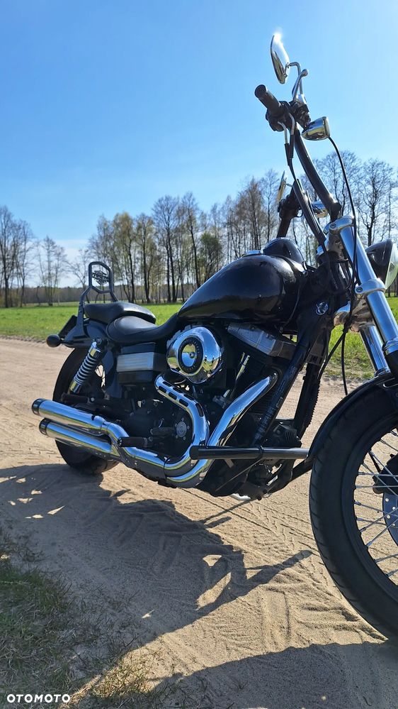 Harley-Davidson Dyna Street Bob - 10