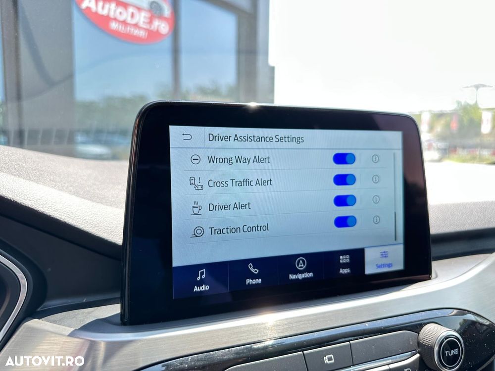 Ford Kuga - 22