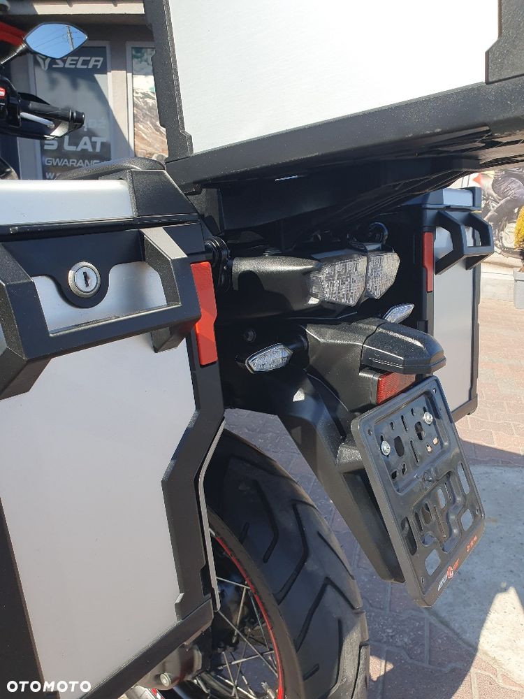 Yamaha Super Tenere - 8