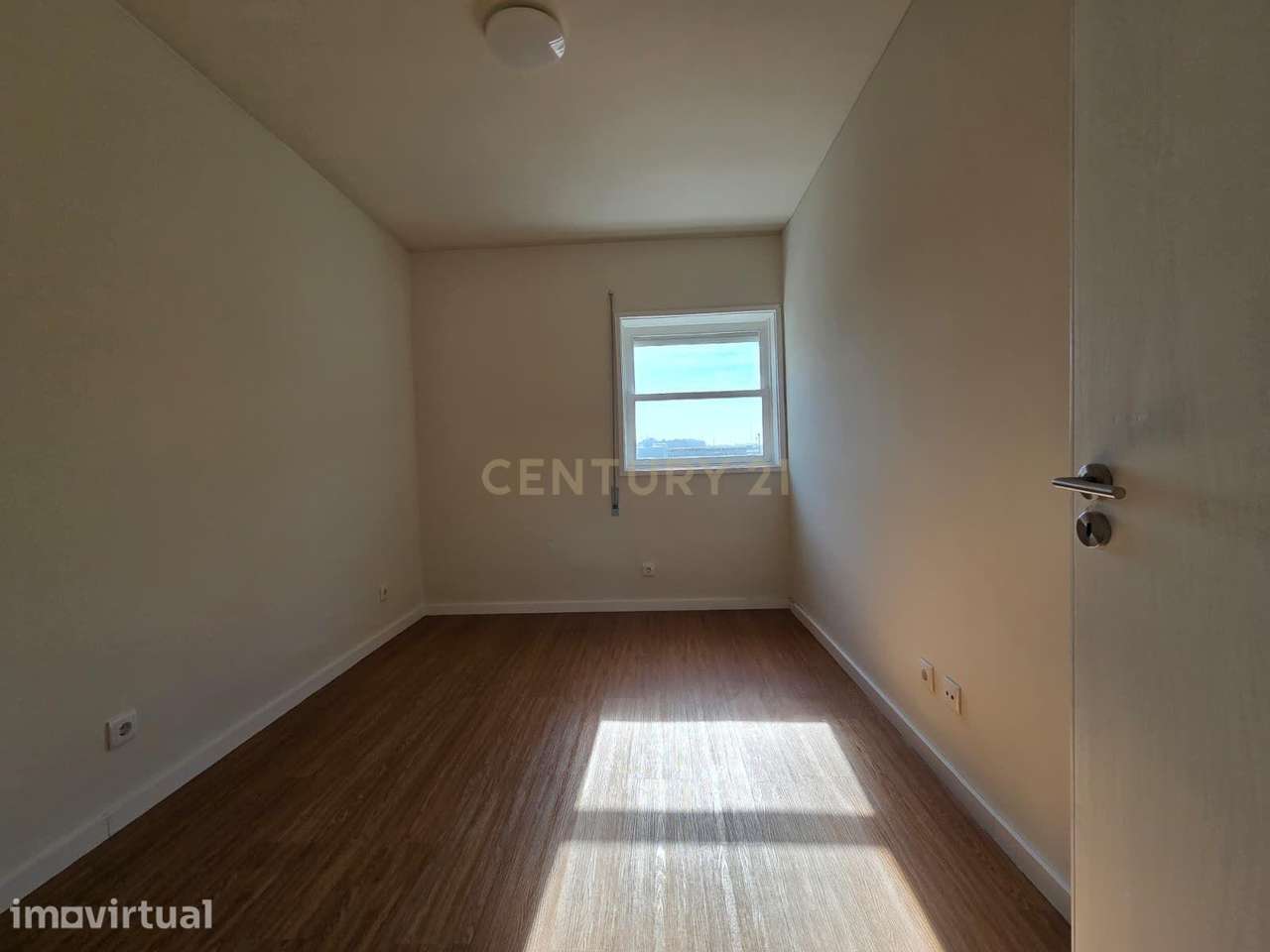 Arrendamento | Apartamento T2 | 1º Andar| Terraço | Leça da Palmeira - Grande imagem: 5/25