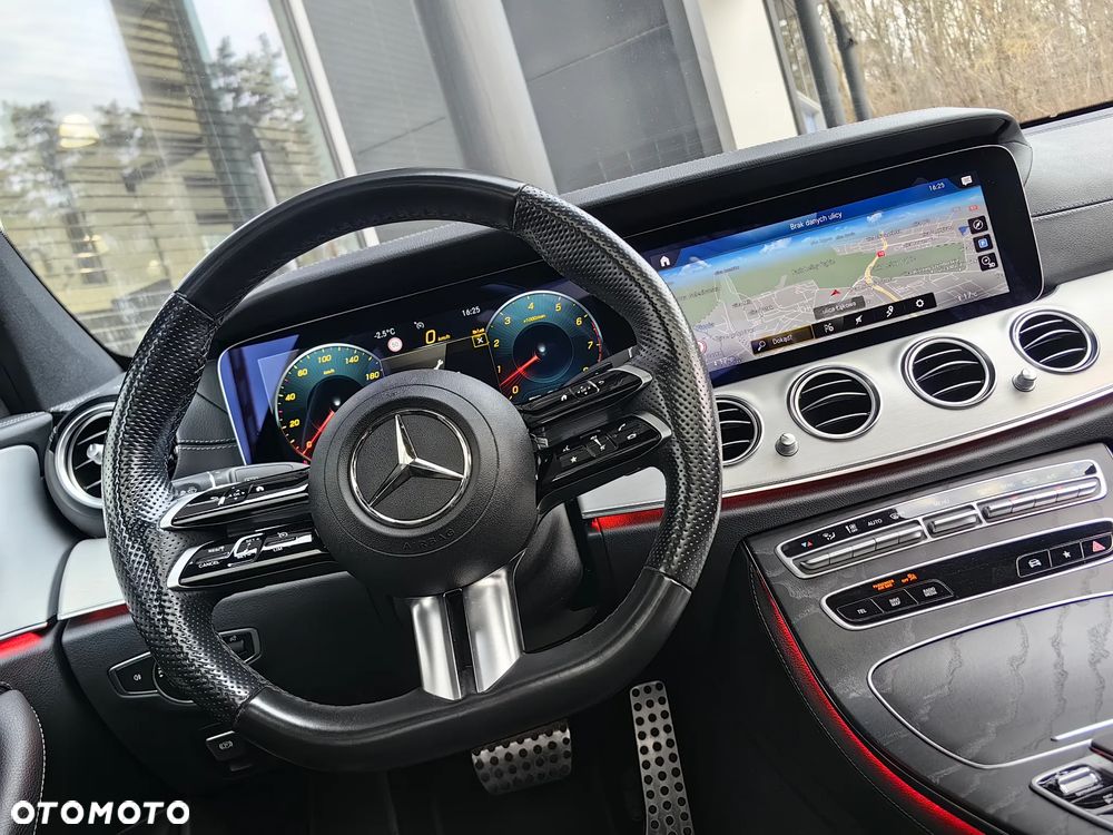 Mercedes-Benz Klasa E 450 4-Matic AMG - 13