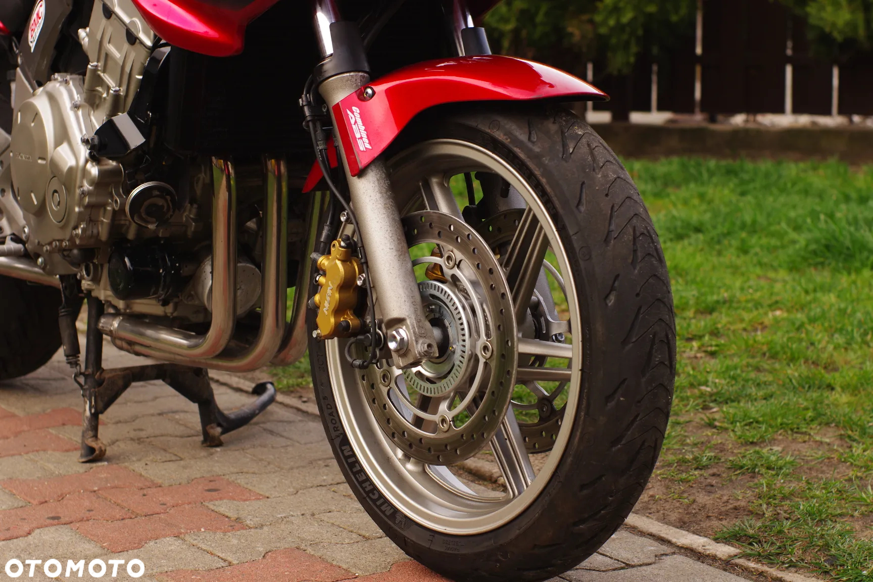 Honda CBF - 10