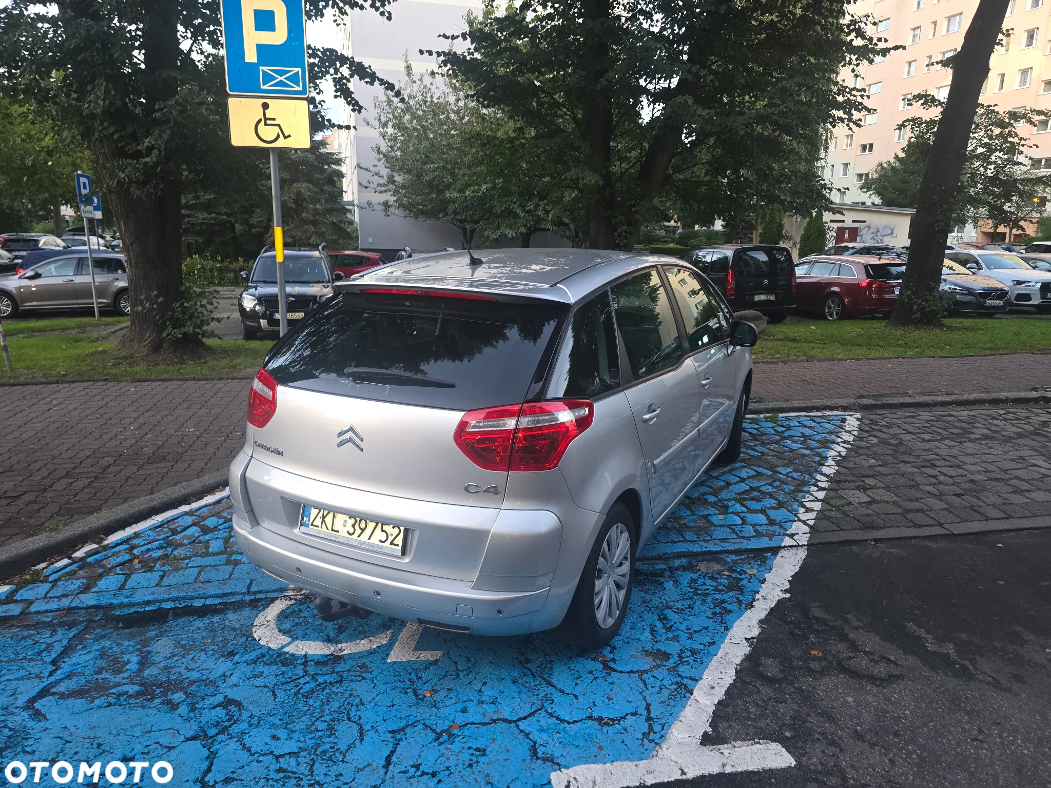 Citroën C4 Picasso 2.0 HDi Equilibre Exclusive - 3