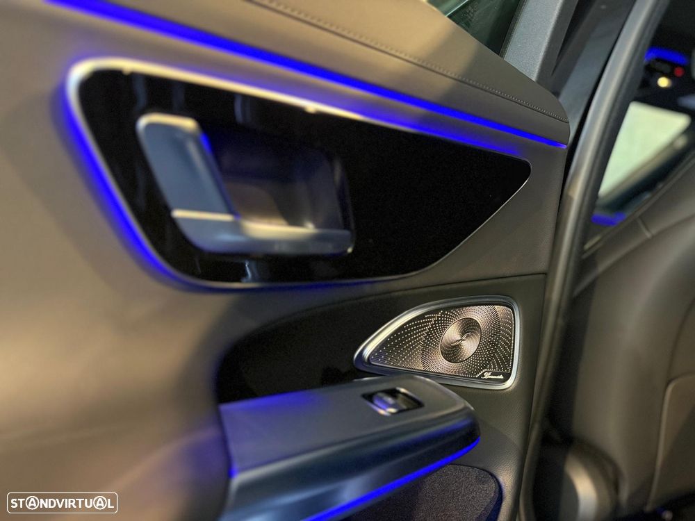 Mercedes-Benz E 300 de - 26