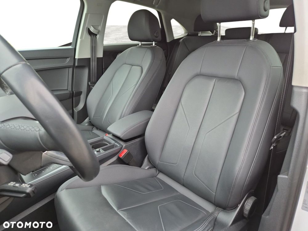 Audi Q3 Sportback - 11