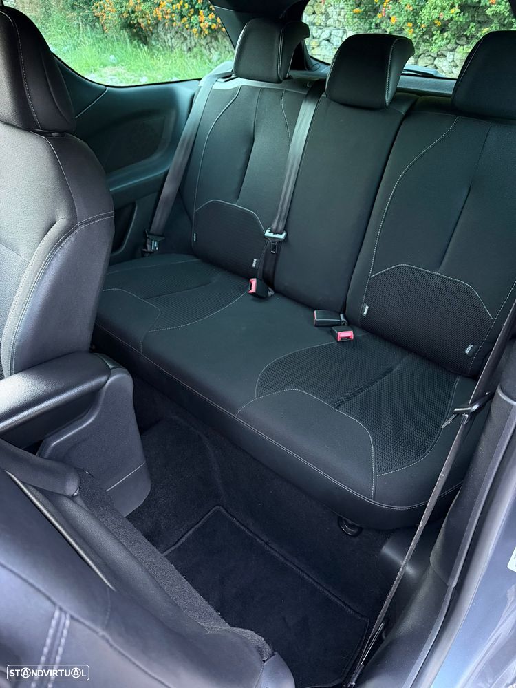 Citroën DS3 1.6 HDi Airdream So Chic - 11