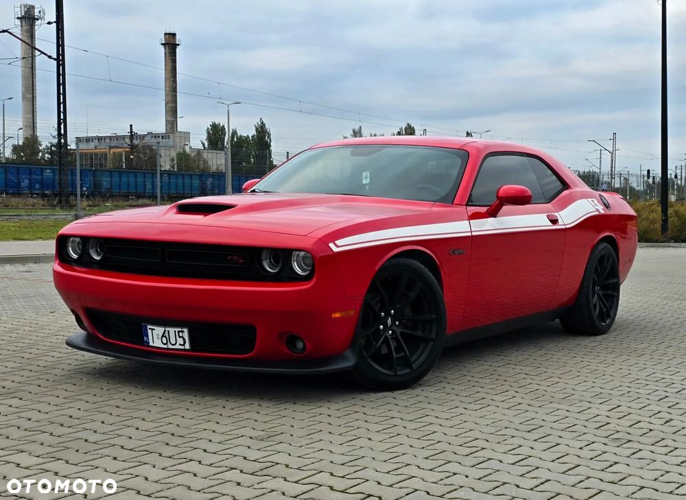 Dodge Challenger ver-5-7-r-t - 19