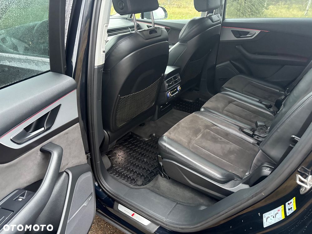 Audi Q7 - 33