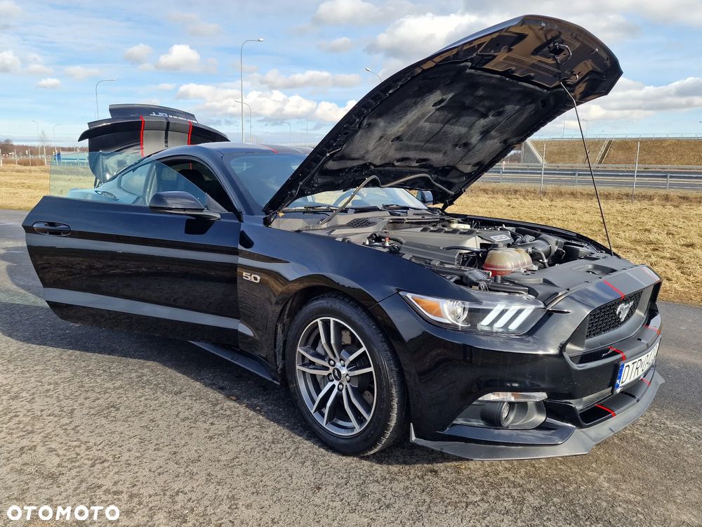 Ford Mustang 5.0 Ti-VCT V8 Black Shadow Edition - 39
