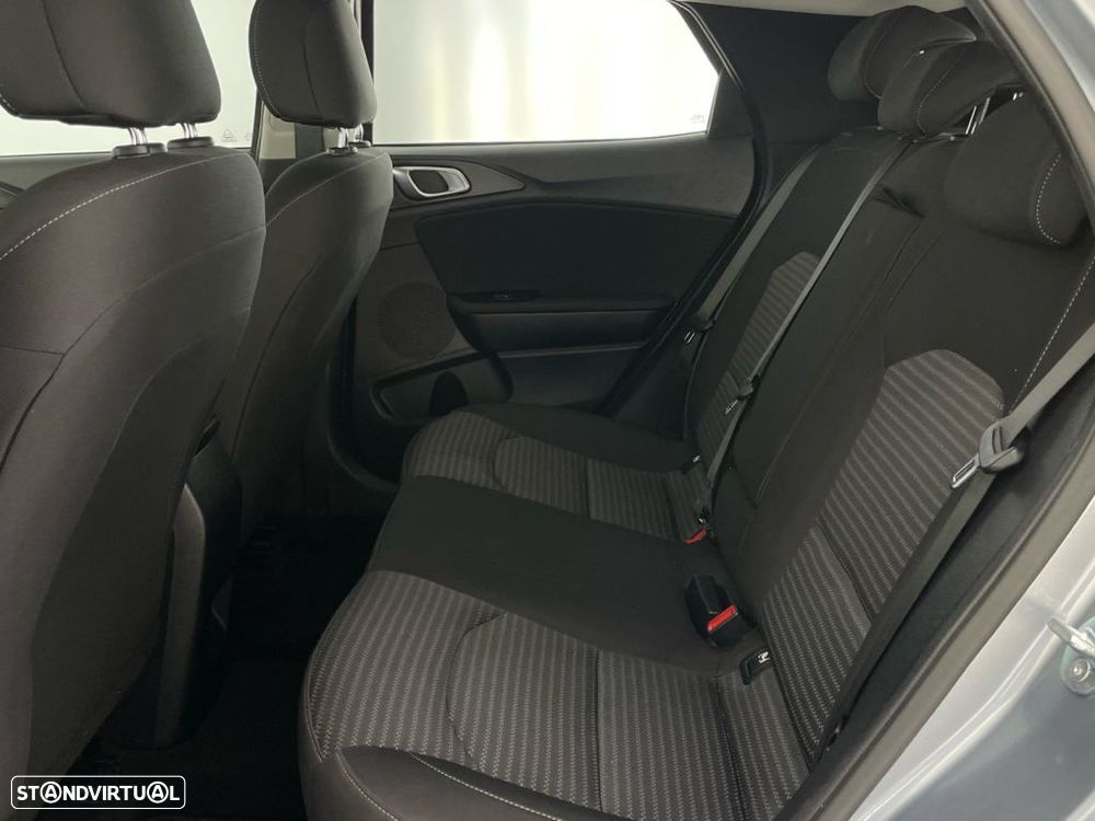 Kia XCeed 1.0 T-GDI Drive - 12