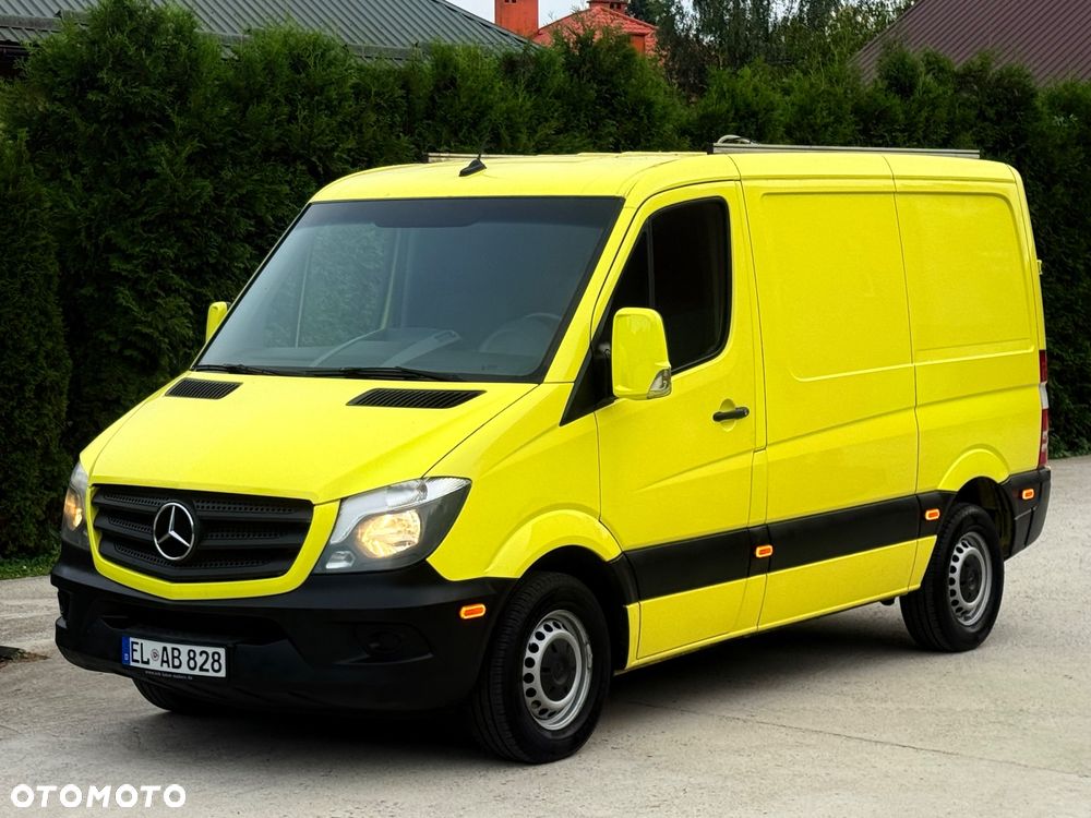 Mercedes-Benz Sprinter - 2