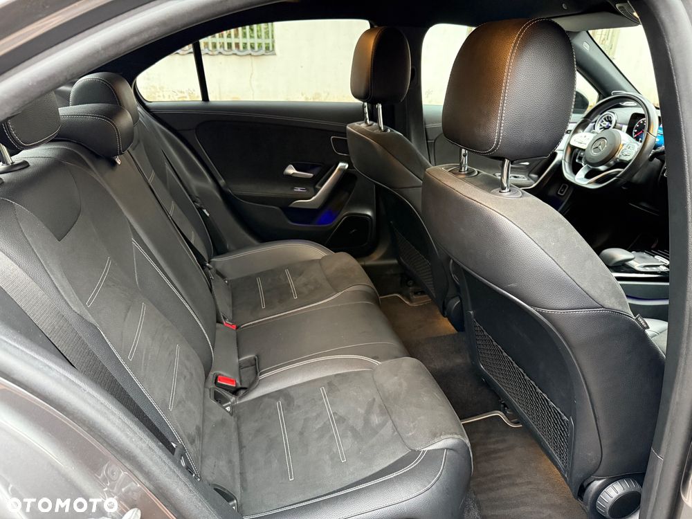 Mercedes-Benz Klasa A 250 E Edycja specjalna 8G-DCT - 19
