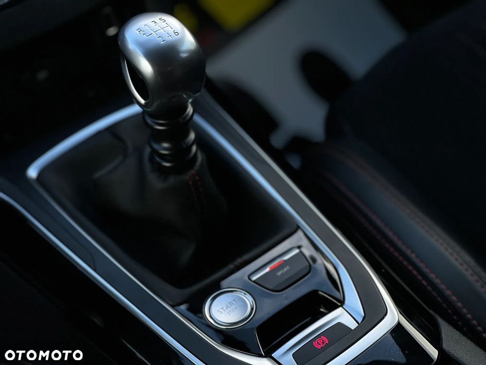 Peugeot 308 - 18