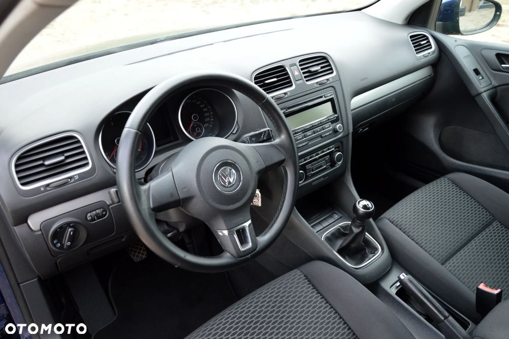 Volkswagen Golf 1.6 TDI BlueMotion Technology Trendline - 16