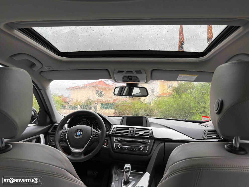 BMW 328 i Auto Line Sport - 31