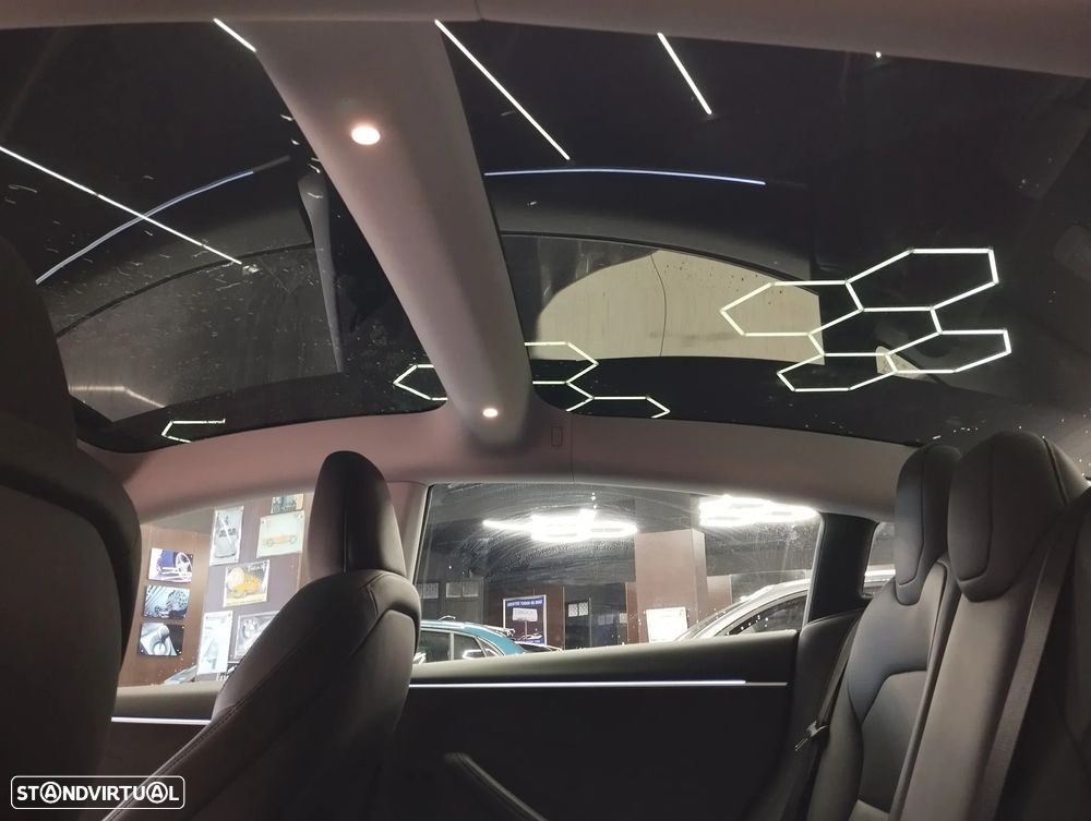Tesla Model 3 Long Range Tração Integral - 17