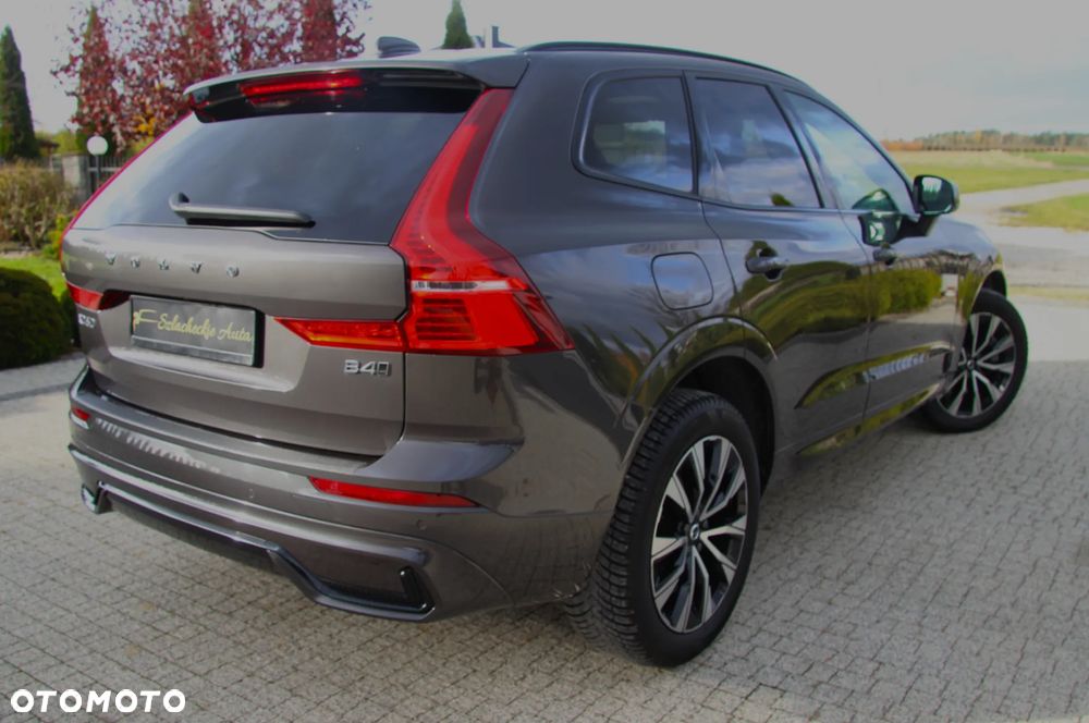 Volvo XC 60 B4 D AWD Plus Dark - 7