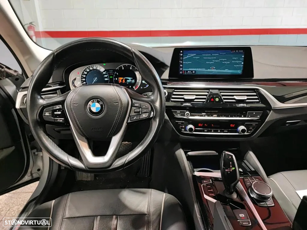 BMW 520 d Line Luxury Auto - 7