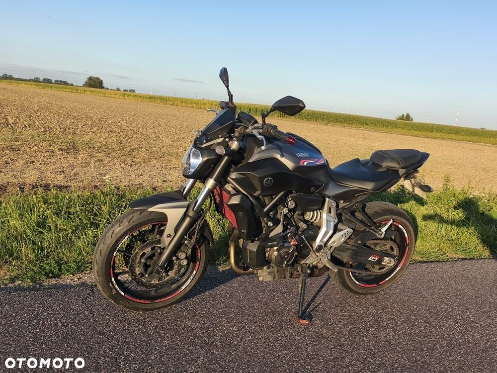 Yamaha MT - 6