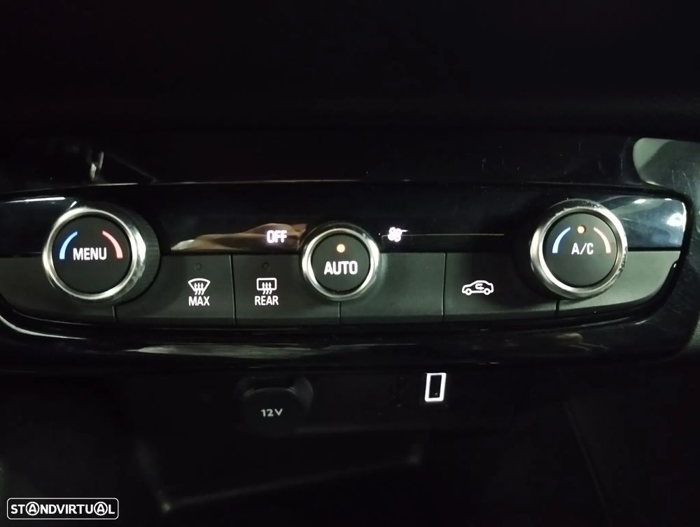 Opel Corsa 1.2 T GS - 29