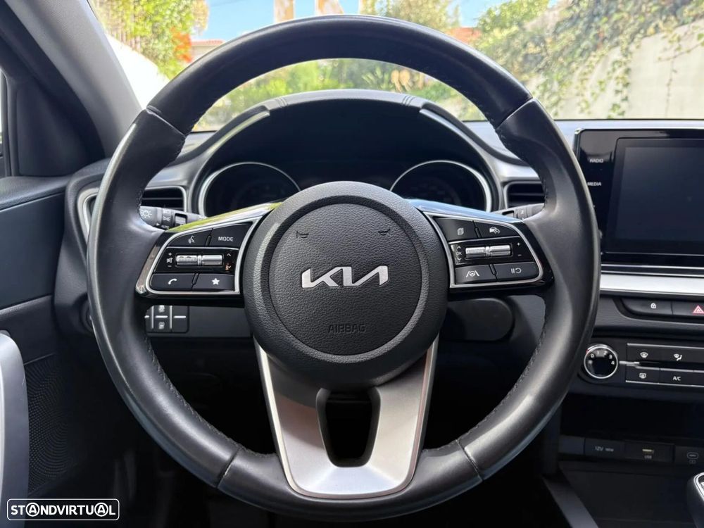 Kia XCeed 1.0 T-GDi Dynamic - 37
