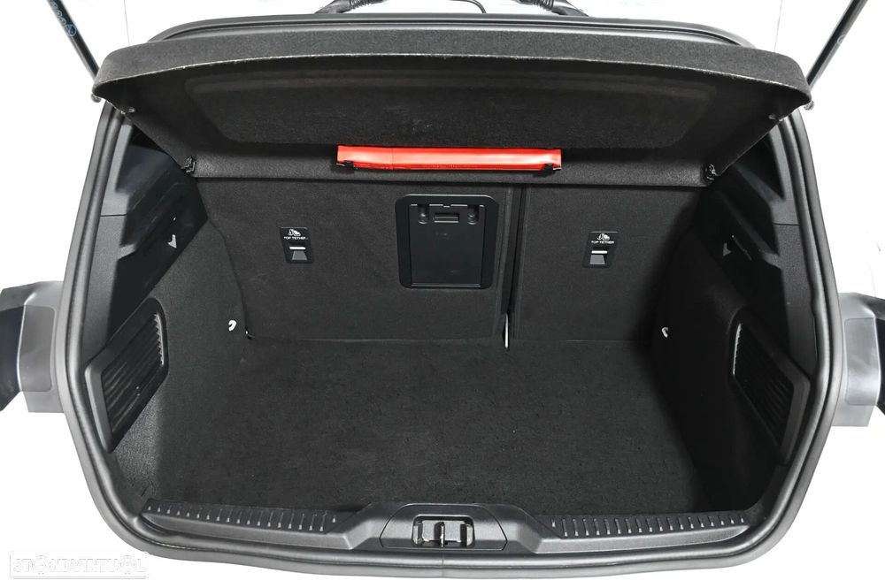 Ford Focus 1.0 EcoBoost MHEV ST-Line X Aut. - 10