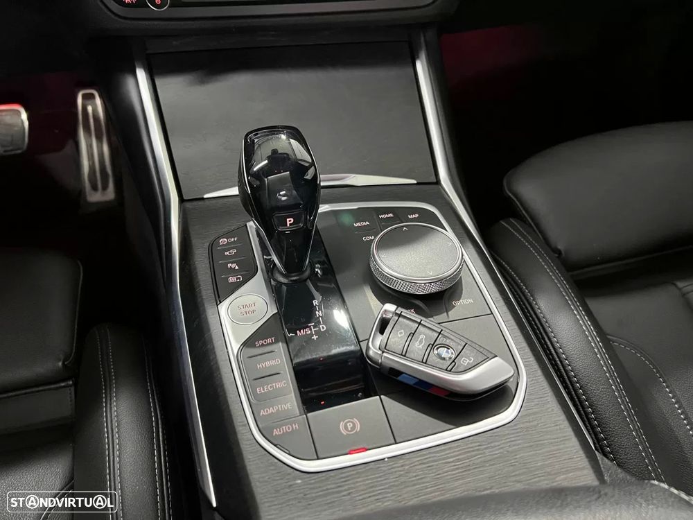 BMW 330 e Pack M Auto - 13