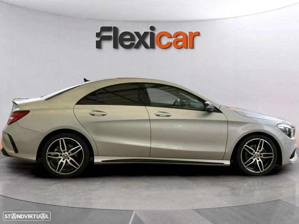 Mercedes-Benz CLA 180 d AMG Line - 2