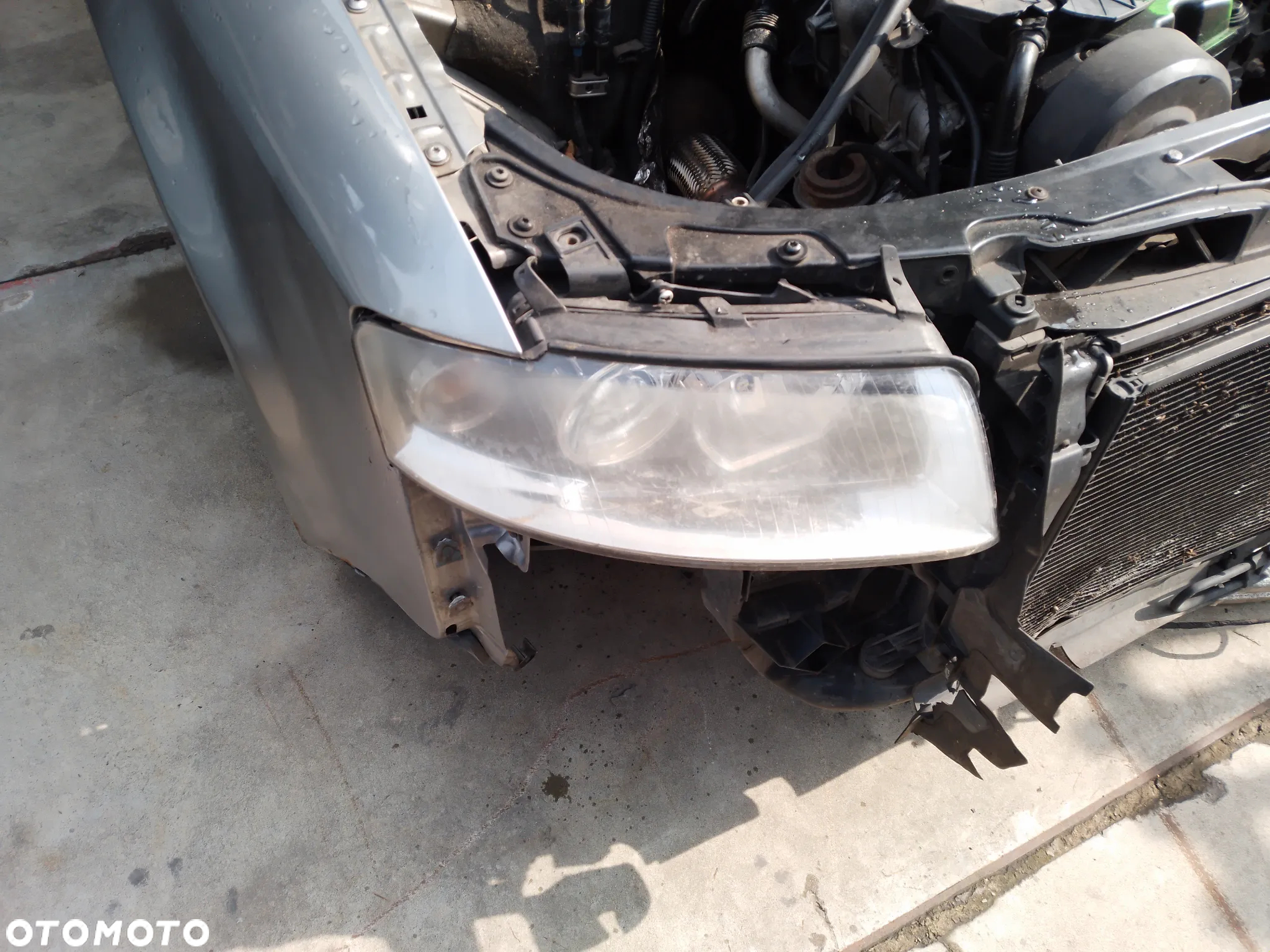 AUDI A4 B6 AVANT 00-06 1.9 TDI   LAMPA TYŁ PRAWA LEWA - 22