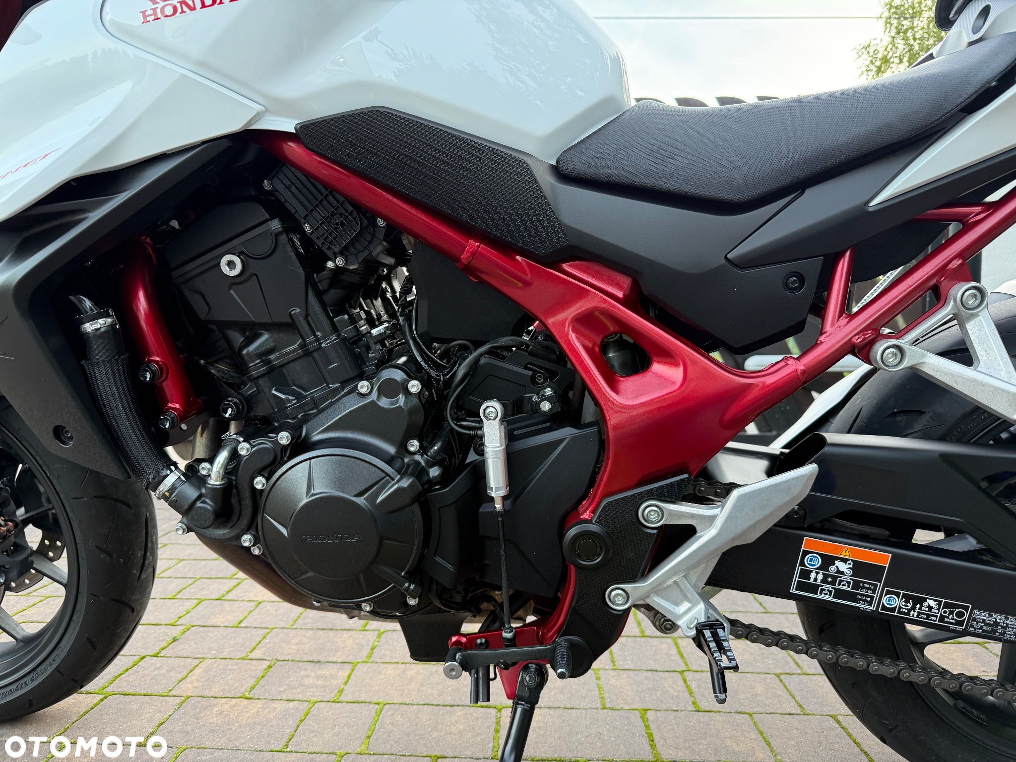 Honda Hornet - 4