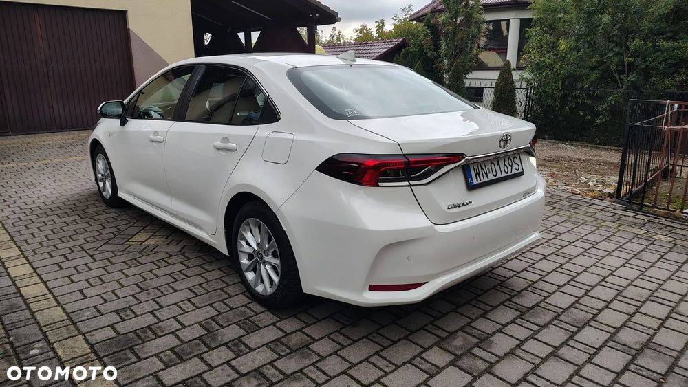 Toyota Corolla - 17