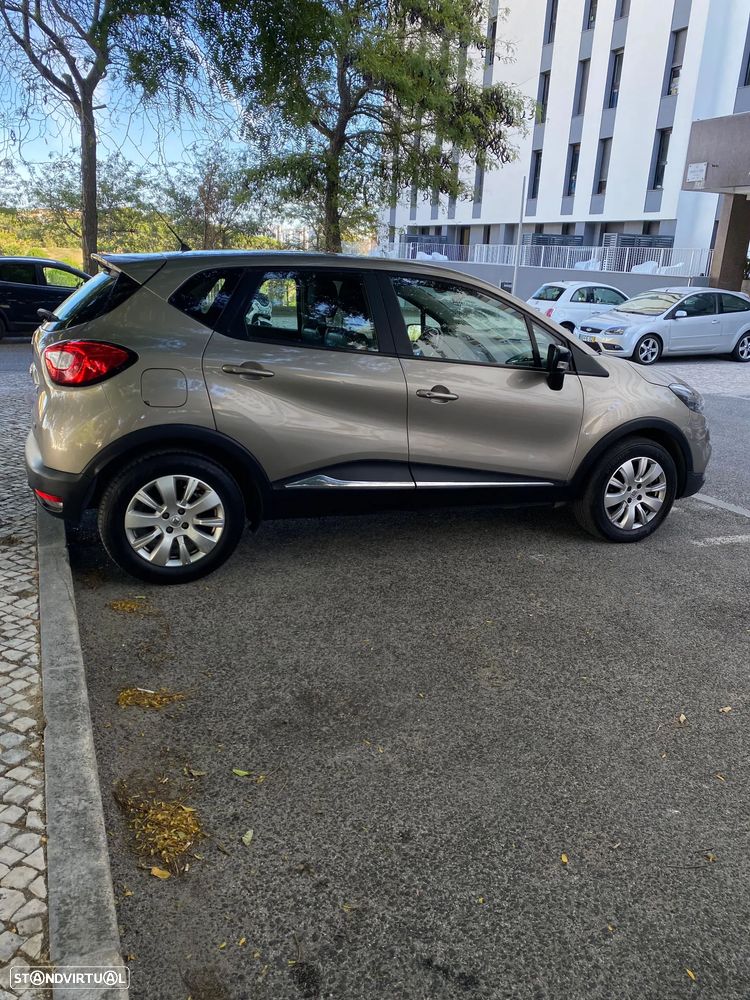 Renault Captur ENERGY dCi 90 Experience - 6