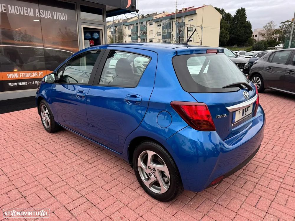 Toyota Yaris - 33