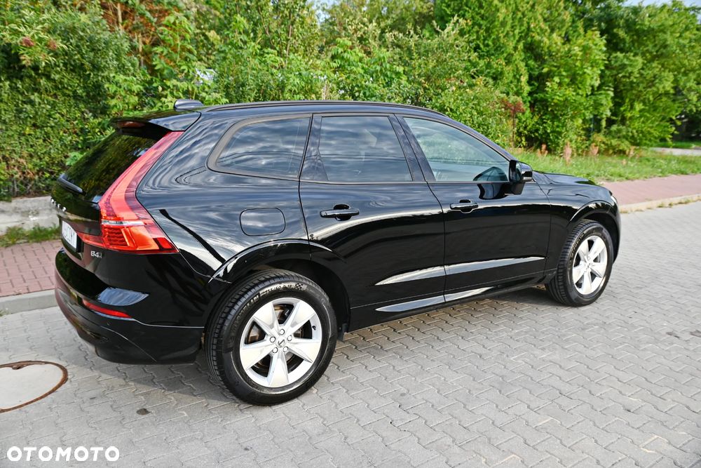 Volvo XC 60 B4 D AWD Geartronic Momentum Pro - 7