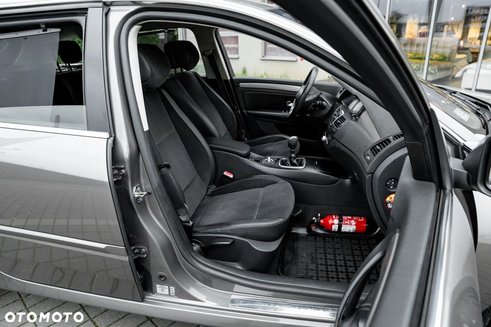 Renault Laguna 2.0 DCi FAP Expression - 20