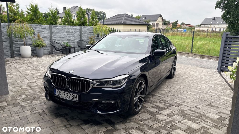 BMW Seria 7 740e iPerformance - 3