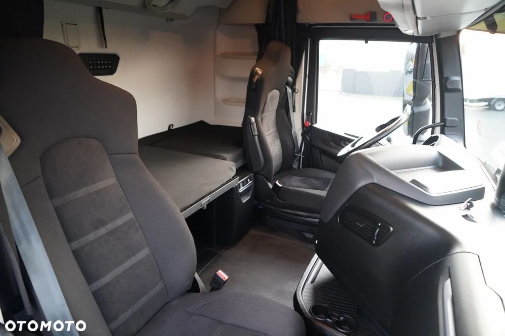 Iveco S-WAY / 530 / RETARDER / KLIMA POSTOJOWA / - 34