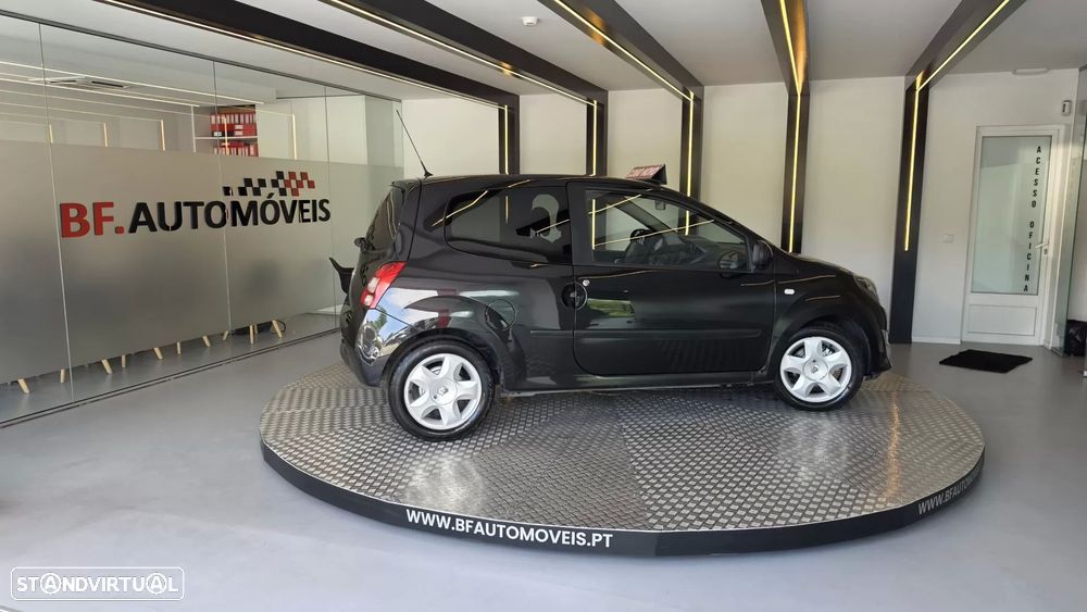Renault Twingo 1.5 dCi Dynamique S - 9