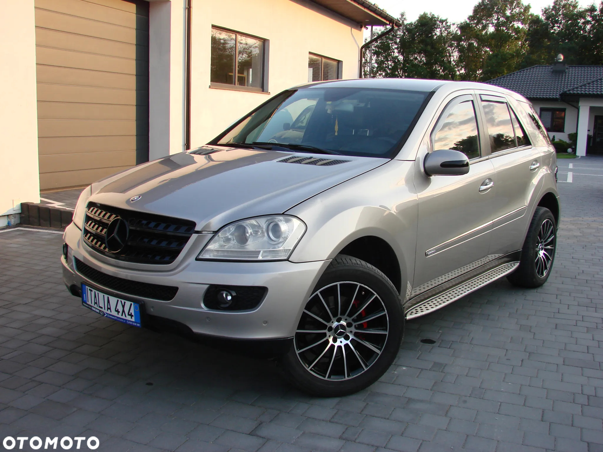 Mercedes-Benz ML - 9