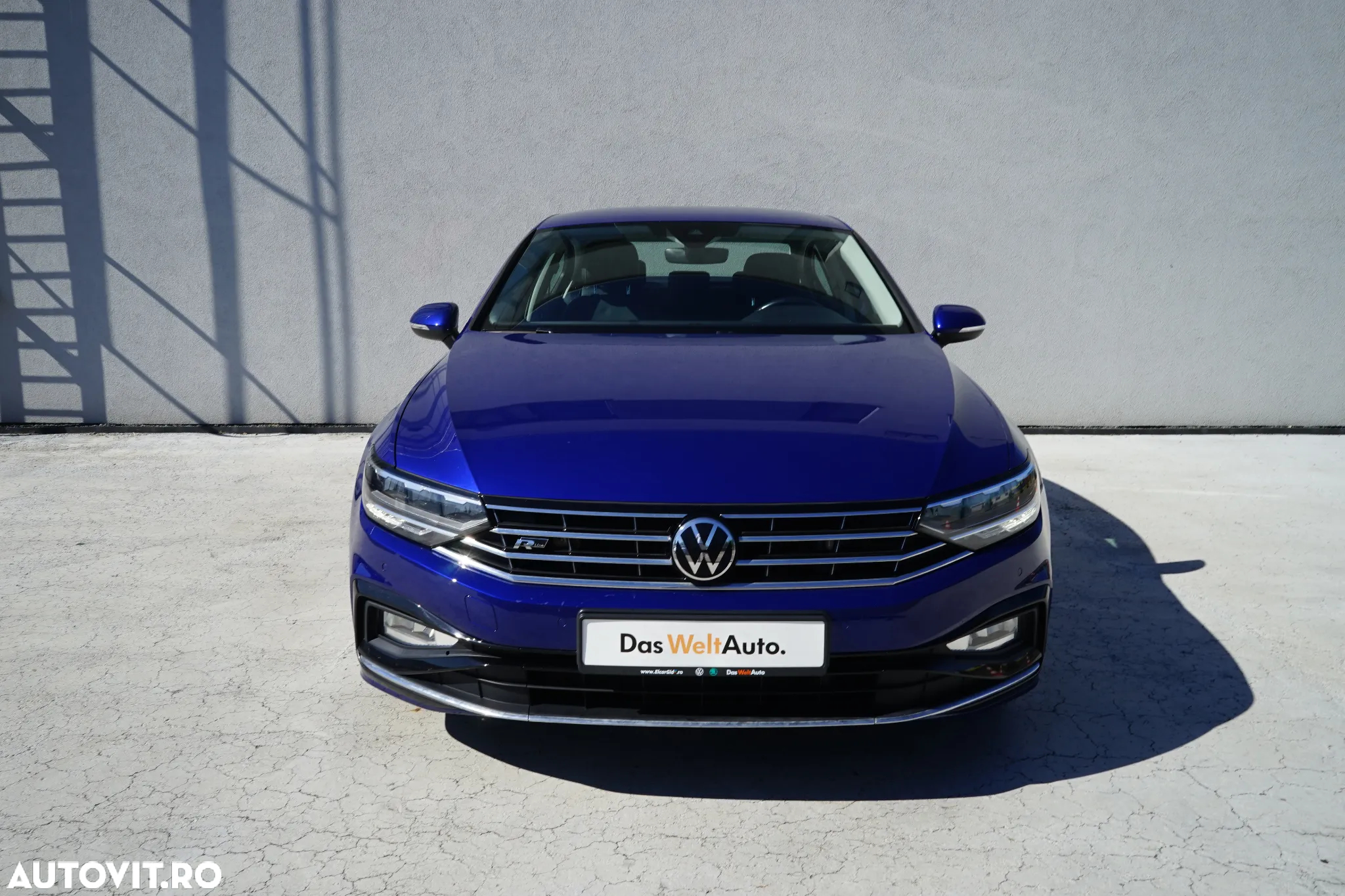 Volkswagen Passat Variant 2.0 TDI DSG 4Motion Highline - 9