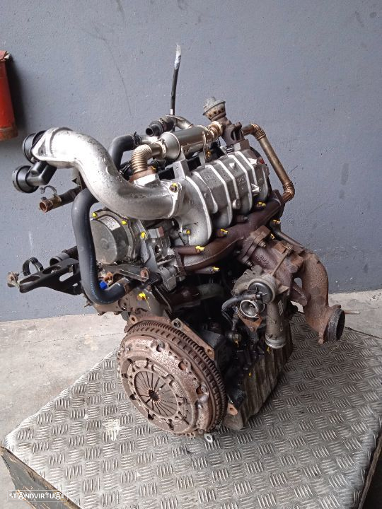Motor Peugeot e Citroen 2.0HDI Ref: RHV - 8