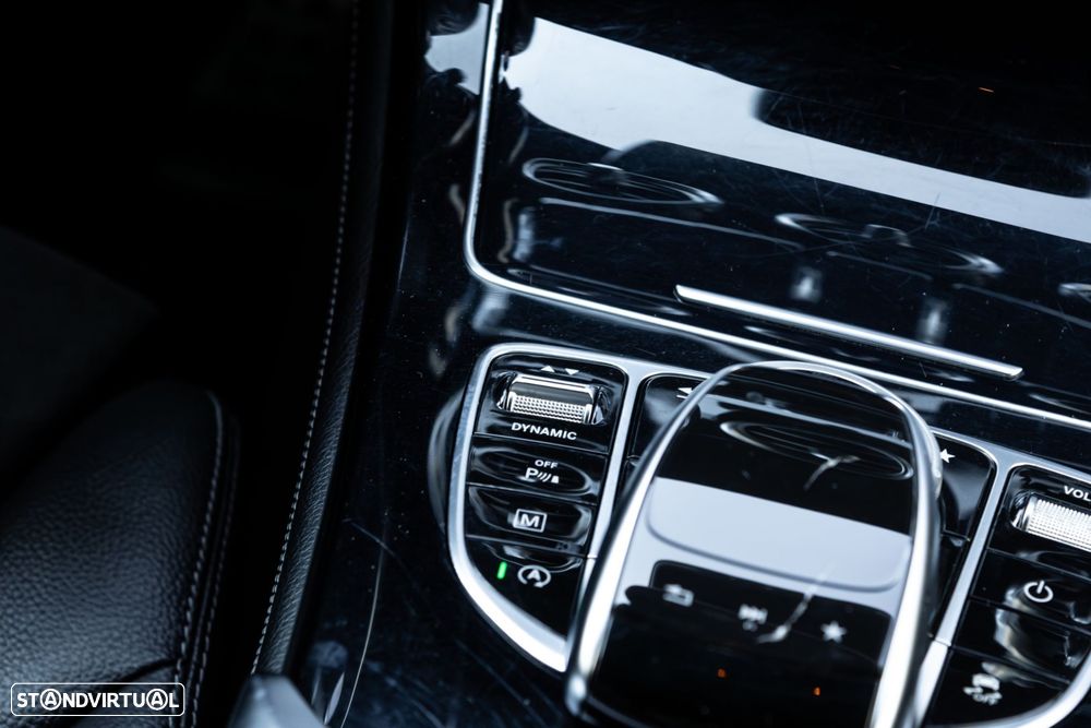 Mercedes-Benz GLC 250 d AMG Line 4-Matic - 25