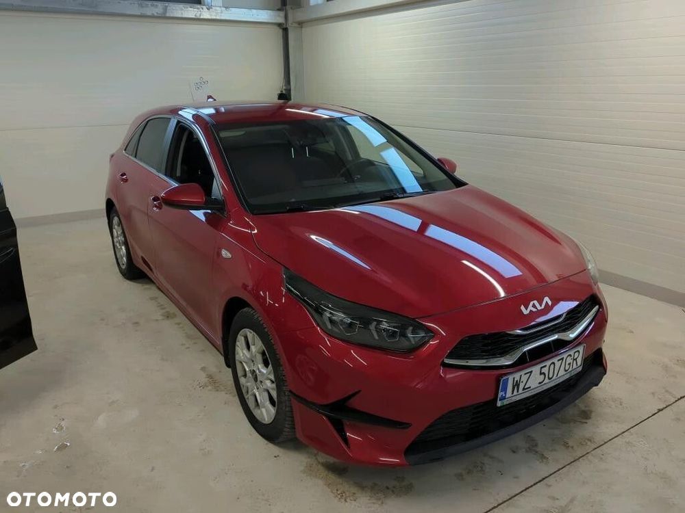 Kia Ceed - 3