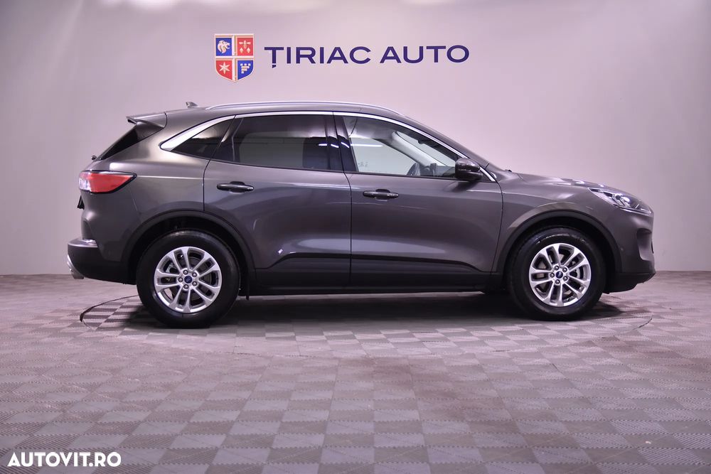 Ford Kuga - 6